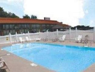Econo Hotel 2*