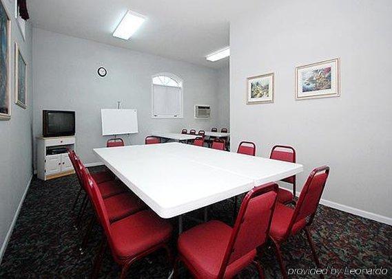 Hotel Econo 2*